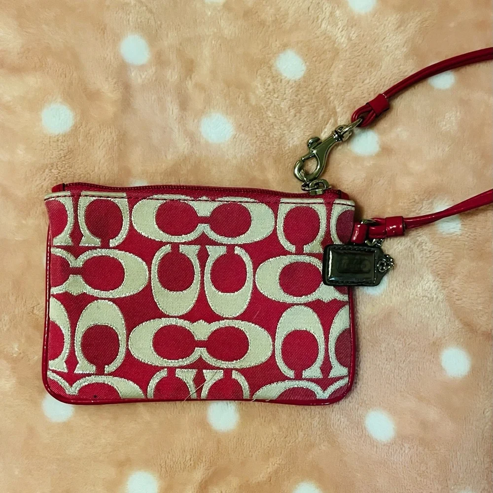(As is)Coach Pink and Cream Wristlet - Picture 2 of 5